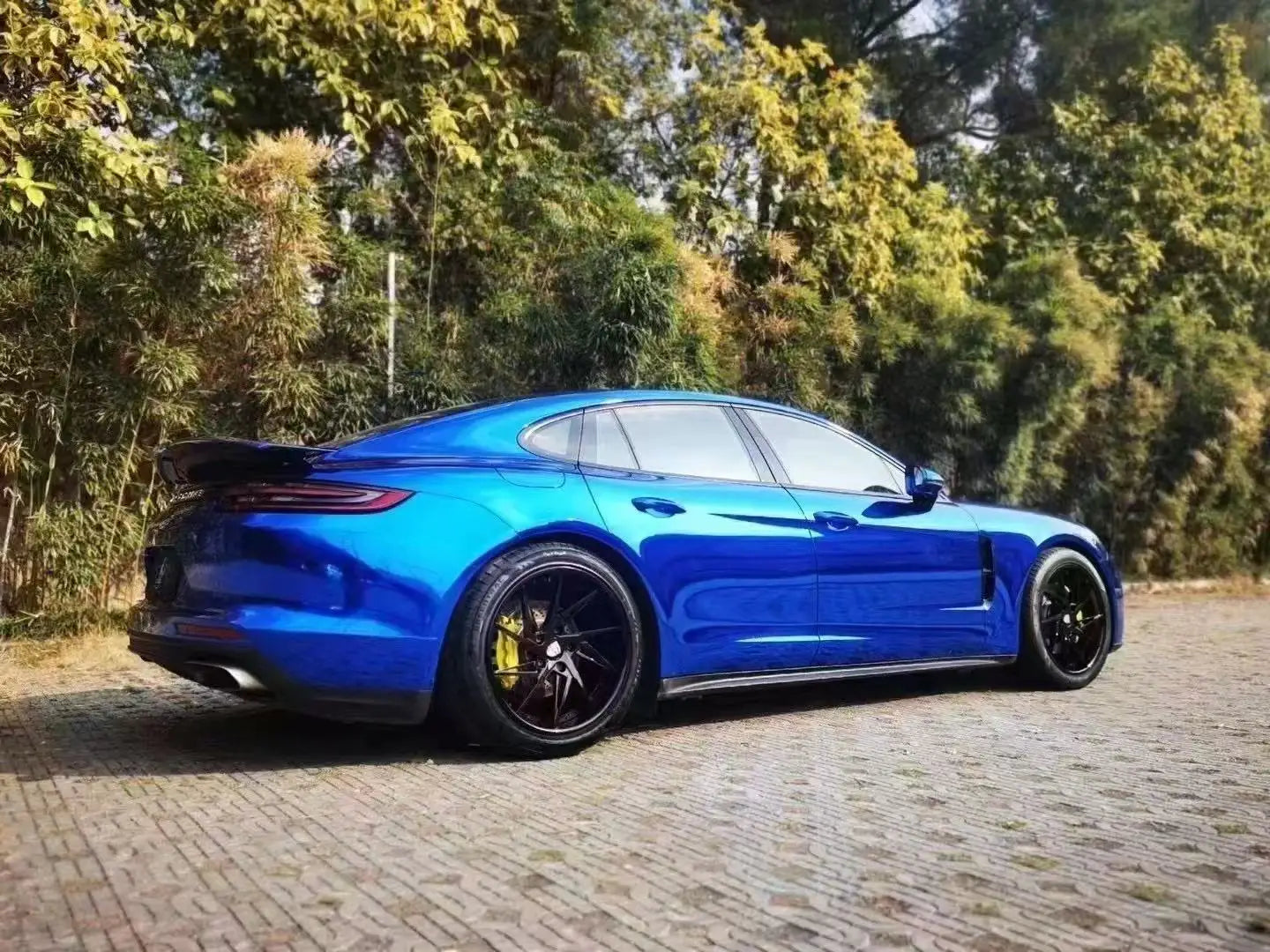 Chrome-plated Gold/Sliver/Blue/Red/Green PET Mirror Vinyl Car Wrap Film for Body Stretchable Anti-scratch UV Protection 1.52x17m