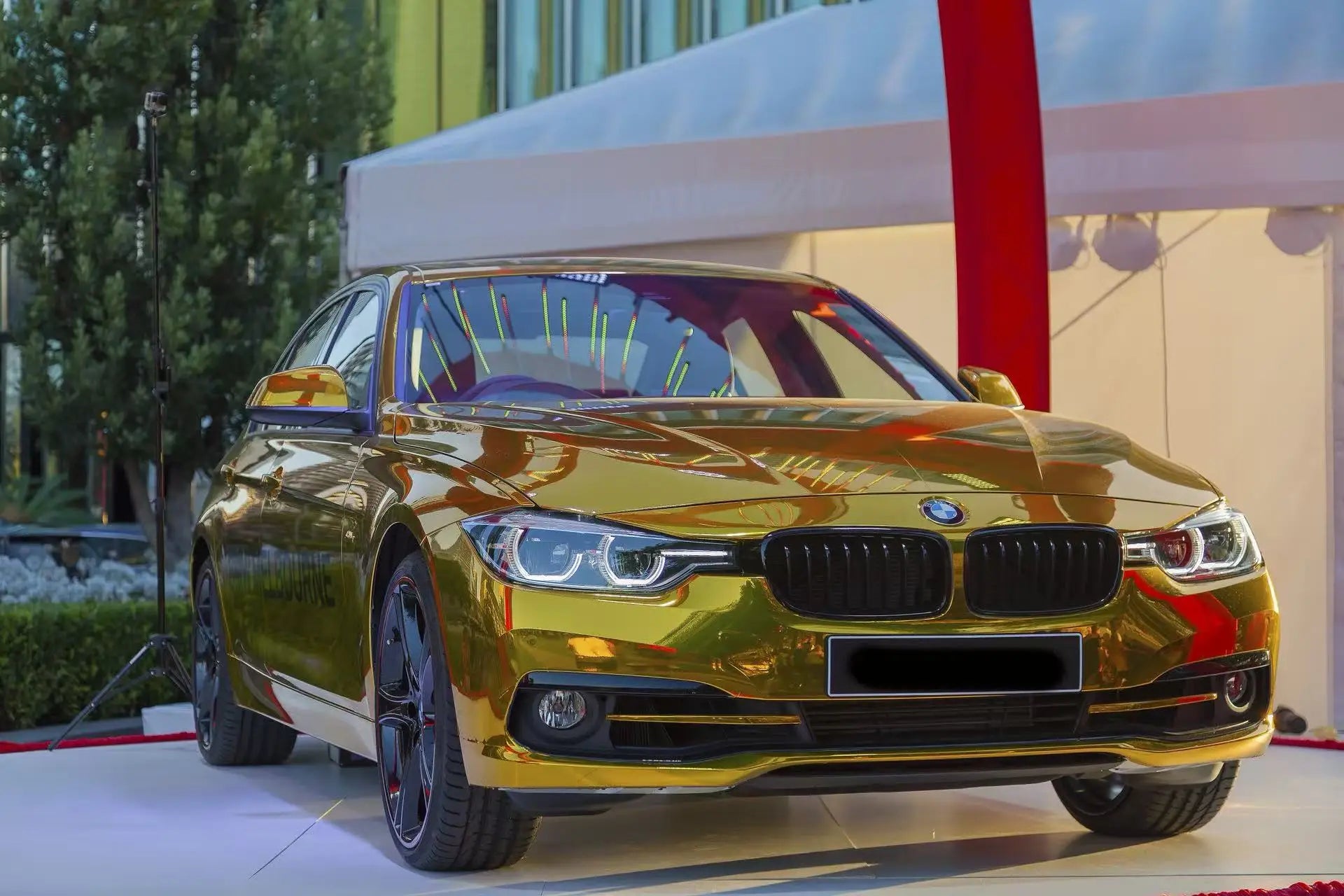 Chrome-plated Gold/Sliver/Blue/Red/Green PET Mirror Vinyl Car Wrap Film for Body Stretchable Anti-scratch UV Protection 1.52x17m