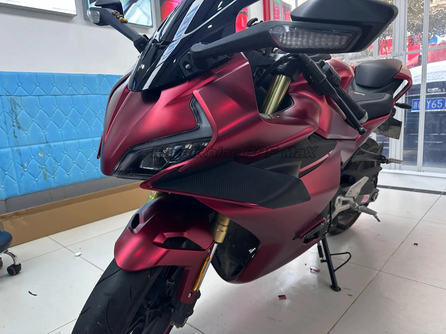 Highest Quality PET Romance Red Vinyl Wrap Self Adhesive Sticker Decal Vehicle Car Romanee Red Wraping Roll For Motorcycle