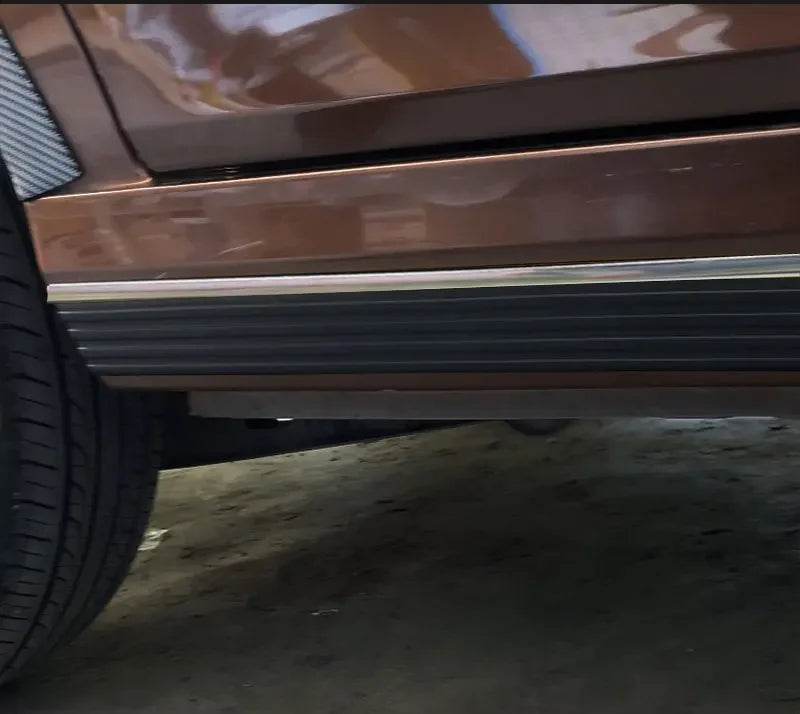 Car Side Skirt Anti-Collision Strip, Universal Red/Blue Edge, Body Modification, Lower Beam Skirt Protection Against Scratches
